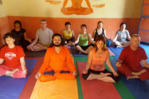 om-anand-swami-international-yoga-academy-rishikesh-ho-rishikesh-yoga-classes-39s9u